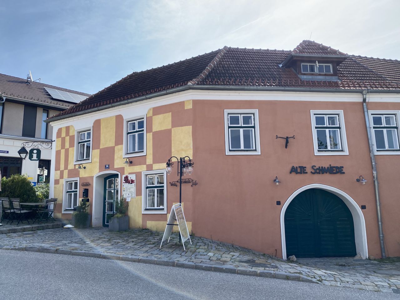 Alte Schmiede, Sommerfrische Museum, Aussenansicht